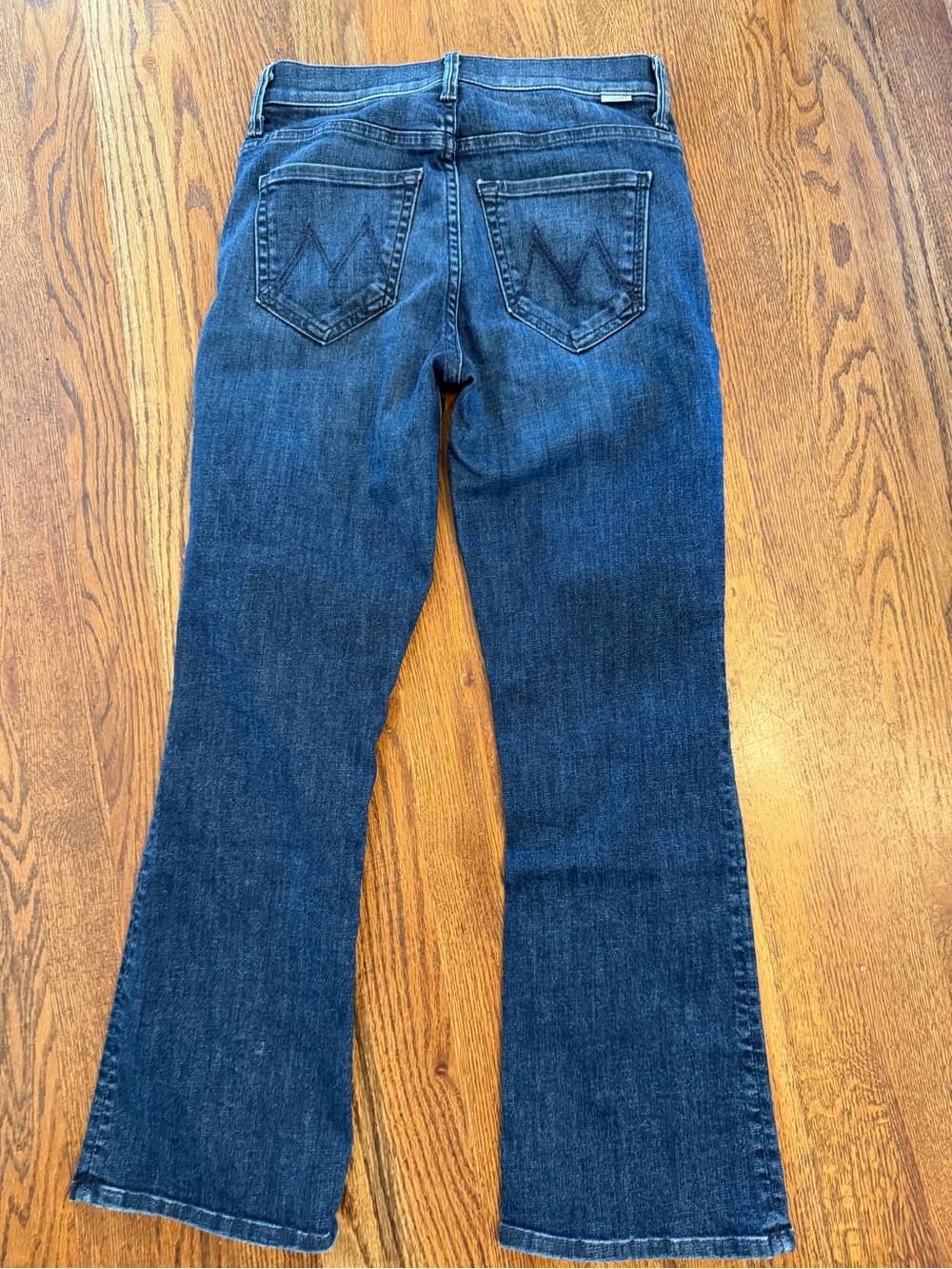 MOTHER Dark Blue Flare Denim Jeans MOTHER The Insider Crop in Twilight Magic 24